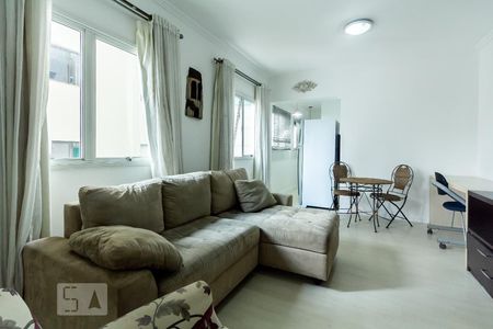 Sala de apartamento para alugar com 1 quarto, 30m² em Vila Olímpia, São Paulo