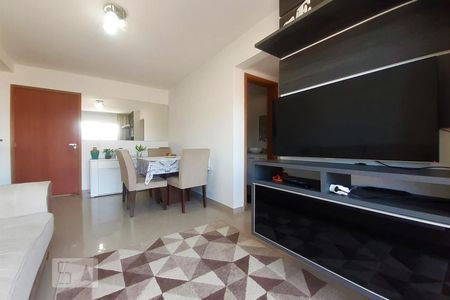 Sala de apartamento para alugar com 2 quartos, 51m² em Todos Os Santos, Rio de Janeiro