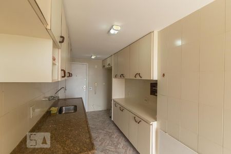Apartamento para alugar com 83m², 2 quartos e 1 vagaCozinha