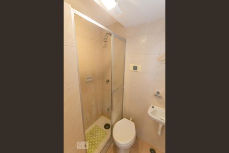 Apartamento para alugar com 83m², 2 quartos e 1 vagaBanheiro de Serviço