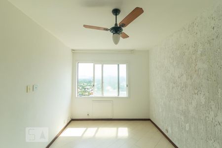 Apartamento para alugar com 83m², 2 quartos e 1 vagaSuíte