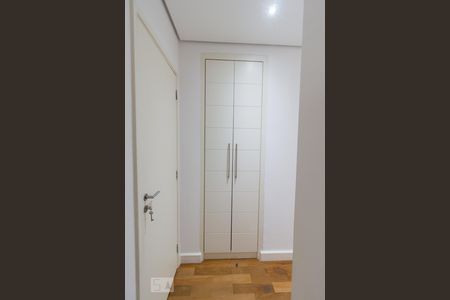 Apartamento à venda com 178m², 4 quartos e 3 vagasAcesso a Cozinha