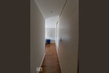 Apartamento à venda com 178m², 4 quartos e 3 vagasCloset da Suíte 1