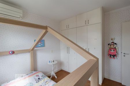 Apartamento à venda com 178m², 4 quartos e 3 vagasSuíte 2