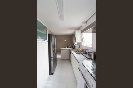 Apartamento à venda com 178m², 4 quartos e 3 vagasCozinha