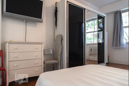 Quarto de apartamento à venda com 1 quarto, 45m² em Copacabana, Rio de Janeiro