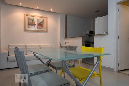 Sala de apartamento à venda com 1 quarto, 45m² em Copacabana, Rio de Janeiro