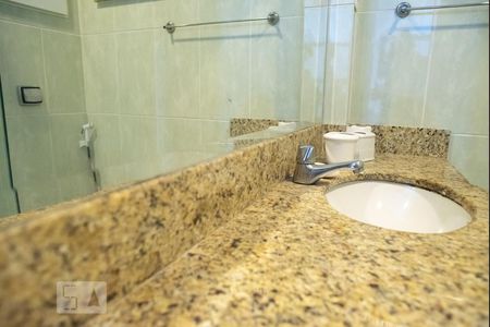 Apartamento à venda com 45m², 1 quarto e sem vagaBanheiro