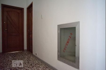 Apartamento à venda com 45m², 1 quarto e sem vagaÁrea comum