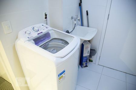 Studio para alugar com 28m², 1 quarto e sem vaga Studio para alugar com 28m², 1 quarto e sem vagaDetalhe Lavanderia