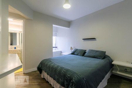 Suite de apartamento para alugar com 3 quartos, 120m² em Indianópolis, São Paulo