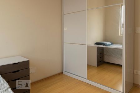 Quarto de apartamento para alugar com 2 quartos, 66m² em Chácara Inglesa, São Paulo