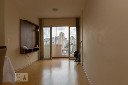 Sala de apartamento para alugar com 2 quartos, 66m² em Chácara Inglesa, São Paulo