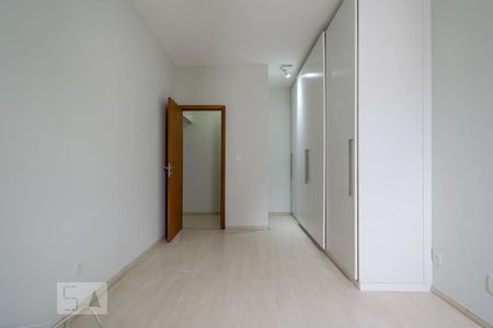 Quarto 2 de apartamento para alugar com 3 quartos, 135m² em Funcionários, Belo Horizonte