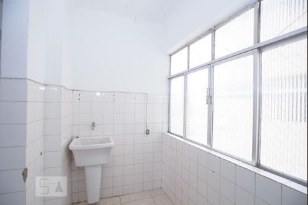 Apartamento para alugar com 102m², 3 quartos e 1 vagaÁrea de Serviço
