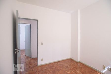 Apartamento para alugar com 102m², 3 quartos e 1 vagaQuarto 1
