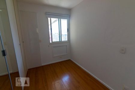 Apartamento à venda com 240m², 4 quartos e 2 vagas Apartamento à venda com 240m², 4 quartos e 2 vagasQuarto 1