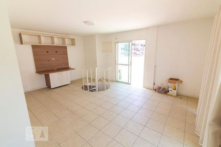 Apartamento à venda com 240m², 4 quartos e 2 vagas Apartamento à venda com 240m², 4 quartos e 2 vagasTerraço