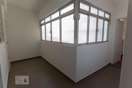 Apartamento à venda com 170m², 2 quartos e 1 vagaÁrea de serviço