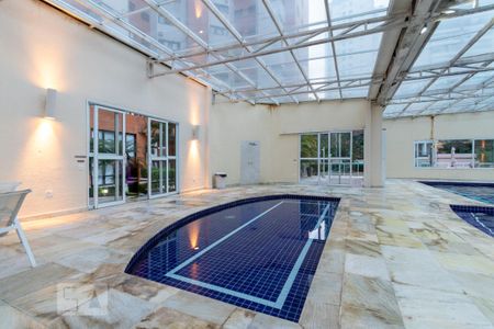 Apartamento à venda com 160m², 2 quartos e 4 vagasÁrea comum - Piscina
