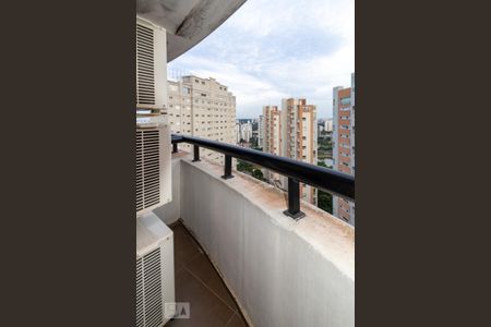 Apartamento à venda com 160m², 2 quartos e 4 vagassacada suíte 2