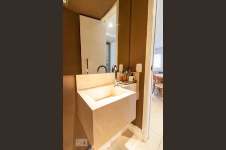 Apartamento à venda com 160m², 2 quartos e 4 vagasLavabo