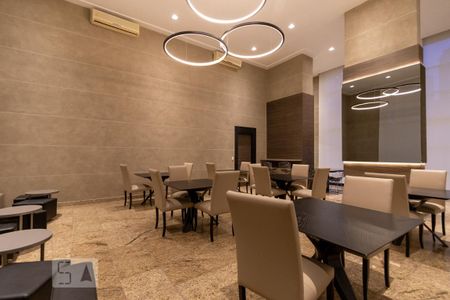 Apartamento à venda com 160m², 2 quartos e 4 vagasÁrea comum - Salão de festas