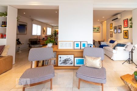 Apartamento à venda com 160m², 2 quartos e 4 vagasVaranda da Sala