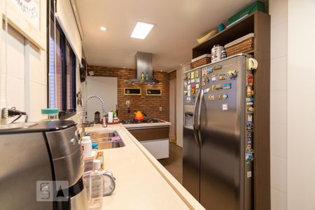 Apartamento à venda com 160m², 2 quartos e 4 vagasCozinha