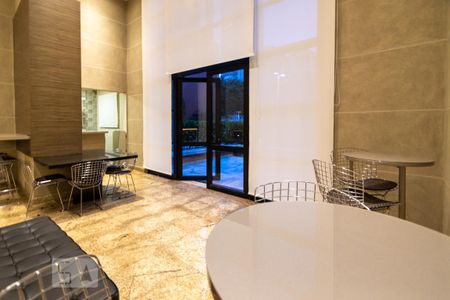 Apartamento à venda com 160m², 2 quartos e 4 vagasÁrea comum - Salão de festas