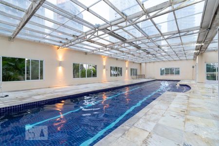 Apartamento à venda com 160m², 2 quartos e 4 vagasÁrea comum - Piscina