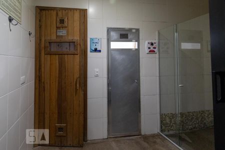 Apartamento à venda com 160m², 2 quartos e 4 vagasHall