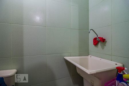 Apartamento à venda com 92m², 2 quartos e sem vagaDetalhe da area de serviço
