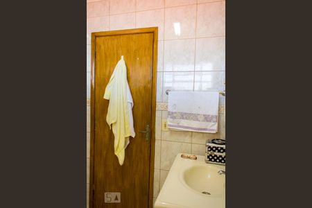 Casa para alugar com 199m², 3 quartos e 2 vagas Casa para alugar com 199m², 3 quartos e 2 vagasBanheiro da Suíte