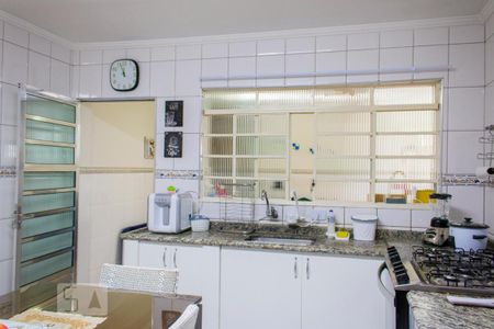 Casa para alugar com 199m², 3 quartos e 2 vagas Casa para alugar com 199m², 3 quartos e 2 vagasCozinha