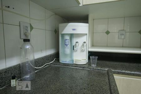 Casa de condomínio para alugar com 170m², 3 quartos e 2 vagas Casa de condomínio para alugar com 170m², 3 quartos e 2 vagasDetalhe da Cozinha - Filtro