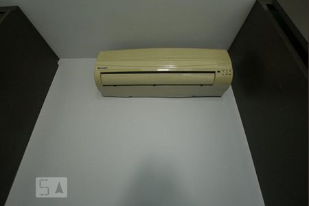 Casa de condomínio para alugar com 170m², 3 quartos e 2 vagas Casa de condomínio para alugar com 170m², 3 quartos e 2 vagasDetalhe da Suíte 2 - Ar Condicionado