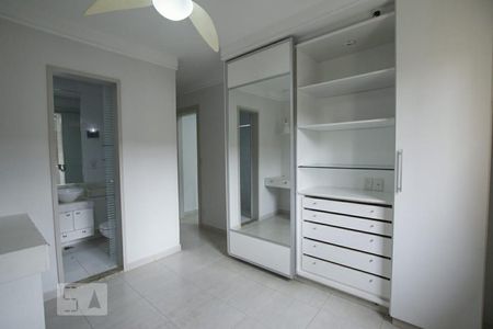 Casa de condomínio para alugar com 170m², 3 quartos e 2 vagas Casa de condomínio para alugar com 170m², 3 quartos e 2 vagasSuíte 3