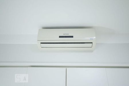 Casa de condomínio para alugar com 170m², 3 quartos e 2 vagas Casa de condomínio para alugar com 170m², 3 quartos e 2 vagasDetalhe da Suíte 1 - Ar Condicionado