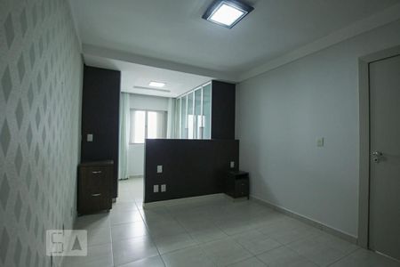 Casa de condomínio para alugar com 170m², 3 quartos e 2 vagas Casa de condomínio para alugar com 170m², 3 quartos e 2 vagasSuíte 2