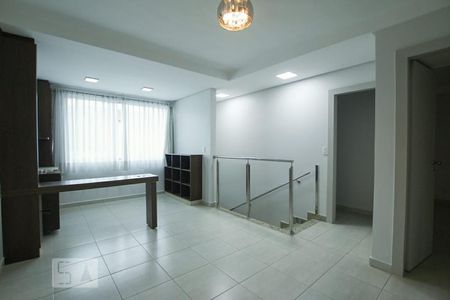 Casa de condomínio para alugar com 170m², 3 quartos e 2 vagas Casa de condomínio para alugar com 170m², 3 quartos e 2 vagasSala 2