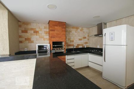 Casa de condomínio para alugar com 170m², 3 quartos e 2 vagas Casa de condomínio para alugar com 170m², 3 quartos e 2 vagasÁrea comum - Churrasqueira