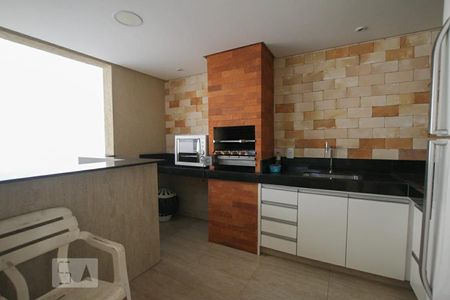 Casa de condomínio para alugar com 170m², 3 quartos e 2 vagas Casa de condomínio para alugar com 170m², 3 quartos e 2 vagasÁrea comum - Churrasqueira