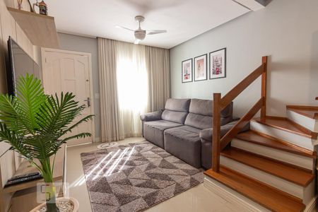 Sala de casa de condomínio para alugar com 2 quartos, 90m² em Vila Antônio, São Paulo