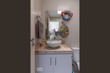 Casa de condomínio para alugar com 90m², 2 quartos e 2 vagasBanheiro da Suíte 1