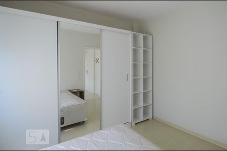 Apartamento à venda com 40m², 1 quarto e sem vagaQuarto