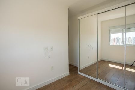 Quarto 2  de apartamento para alugar com 2 quartos, 42m² em Santa Teresinha, São Paulo