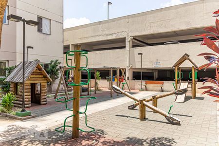 Apartamento à venda com 69m², 2 quartos e sem vagaÁrea Comum - Playground