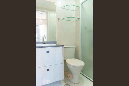 Apartamento à venda com 69m², 2 quartos e sem vagaBanheiro da Suíte