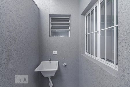 Área de Serviço de apartamento para alugar com 1 quarto, 30m² em Vila Ipojuca, São Paulo